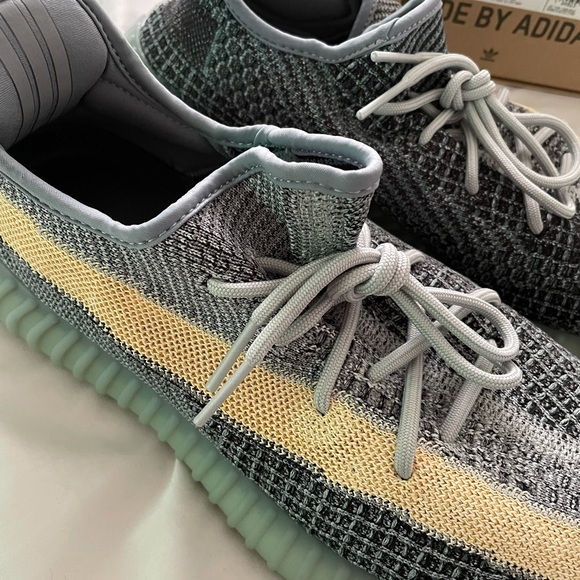 Yeezy Other - yeezy boost 350 v2 ash blue